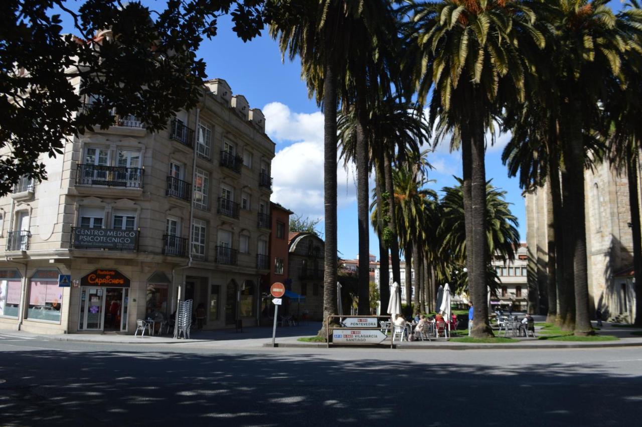 Las Palmeras Caldas De Reis Exterior photo
